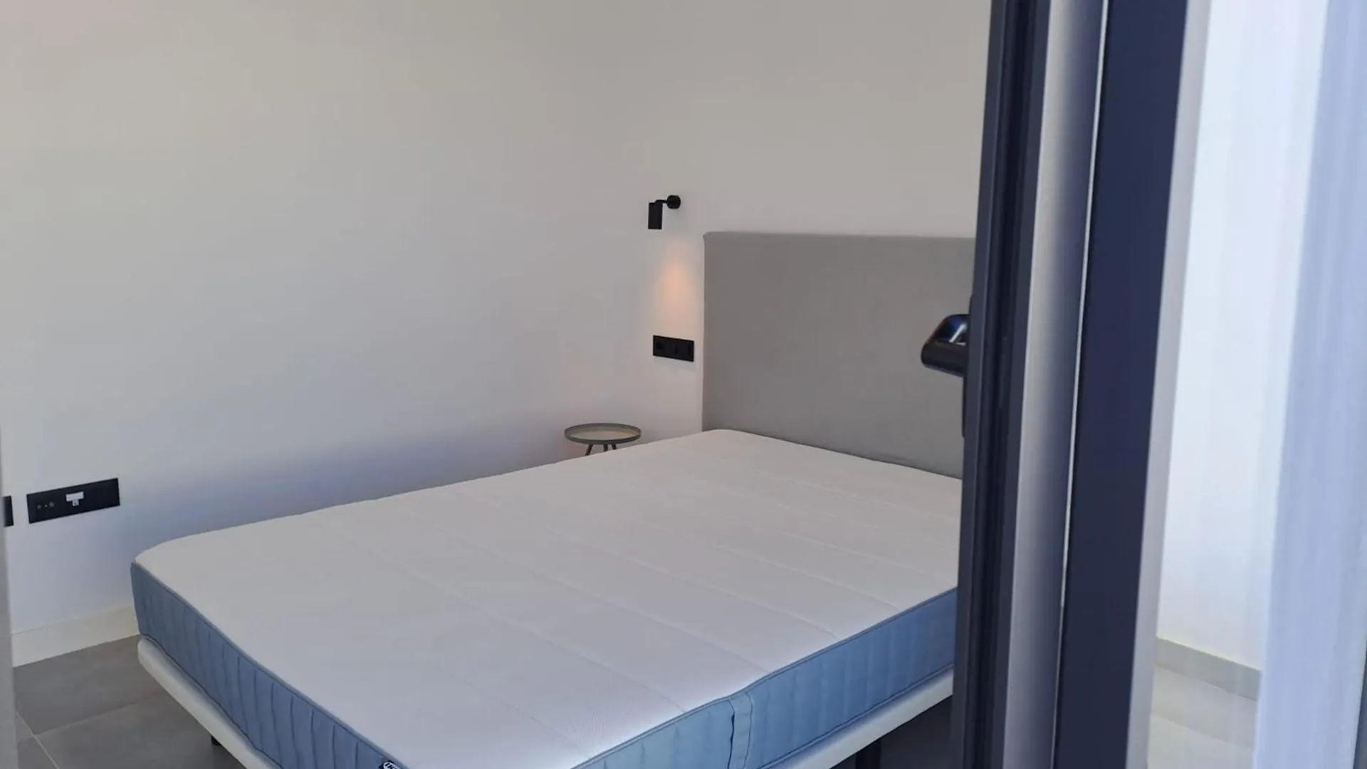 Cancelada Penthouse Estepona 0*,  Spain