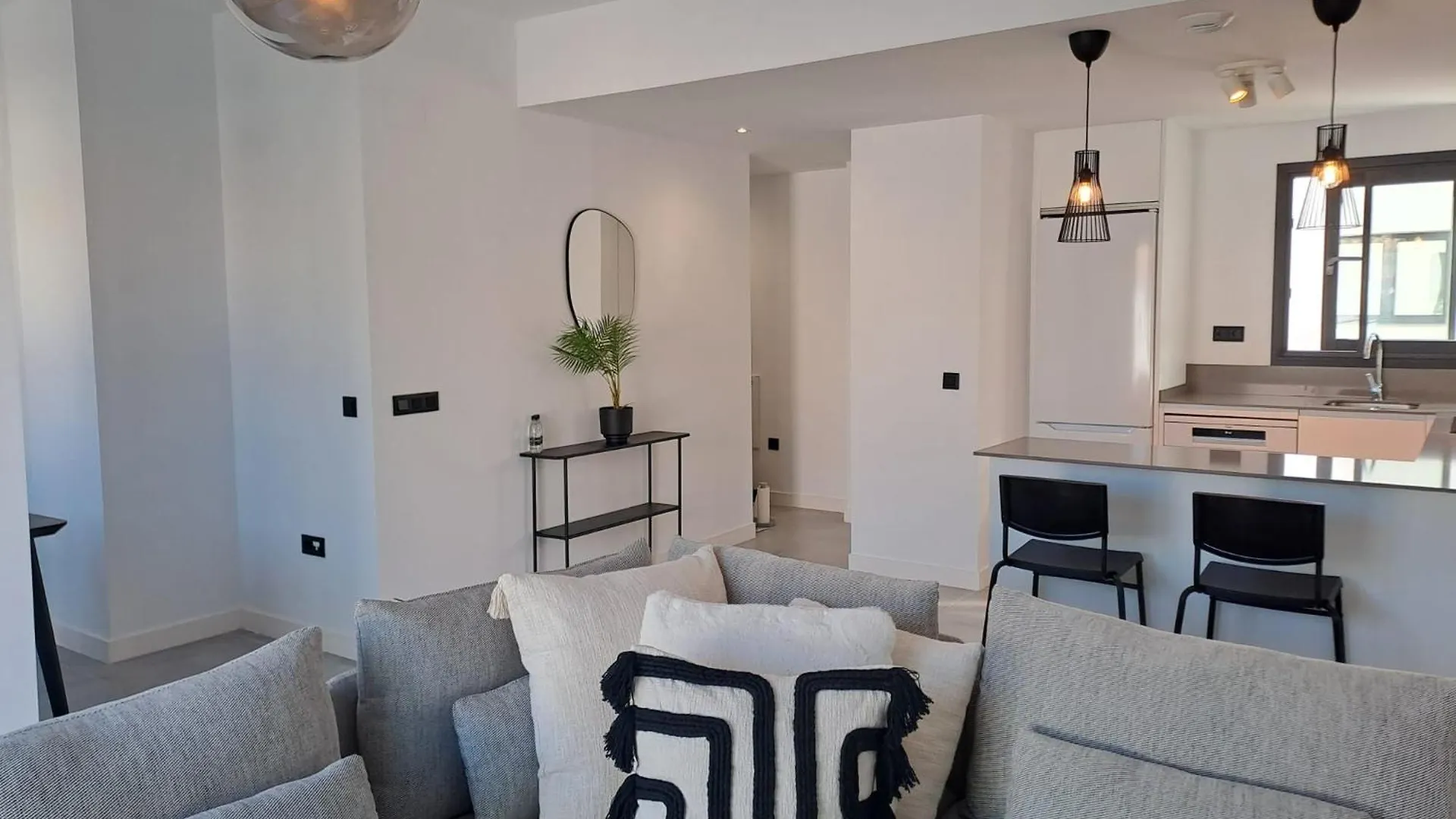 Apartment Cancelada Penthouse Estepona